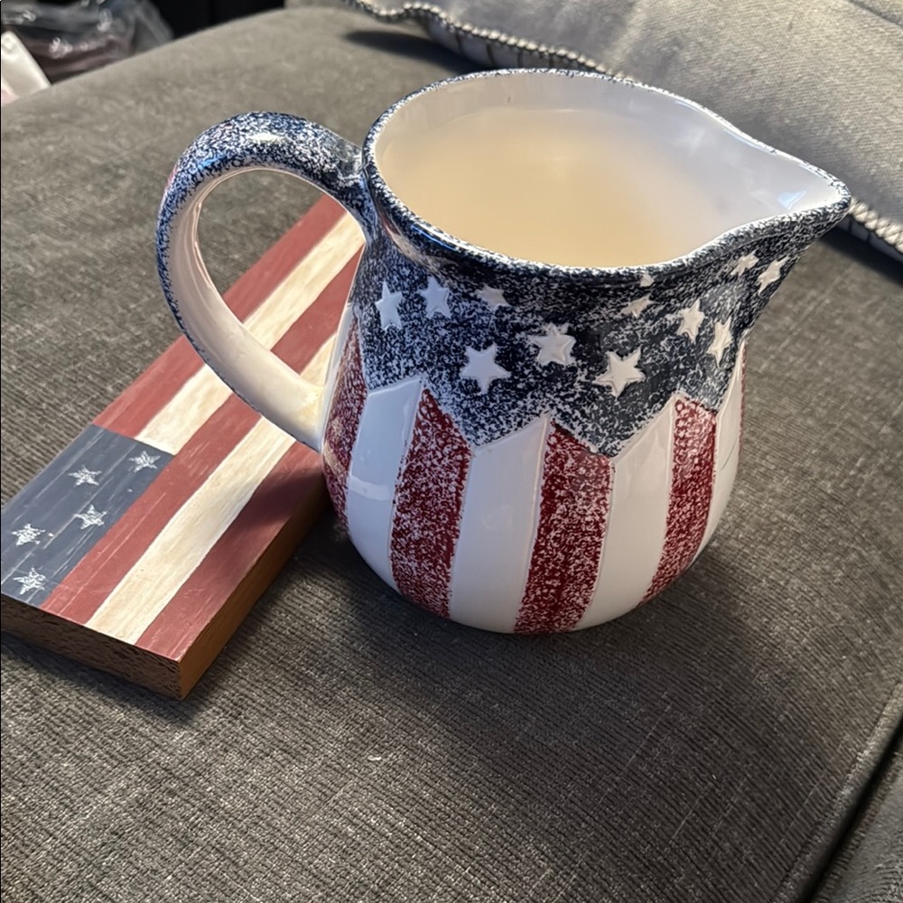 Patriotic Stars and Stripes Pitcher PLUS BONUS Hand painted Wooden Sign.